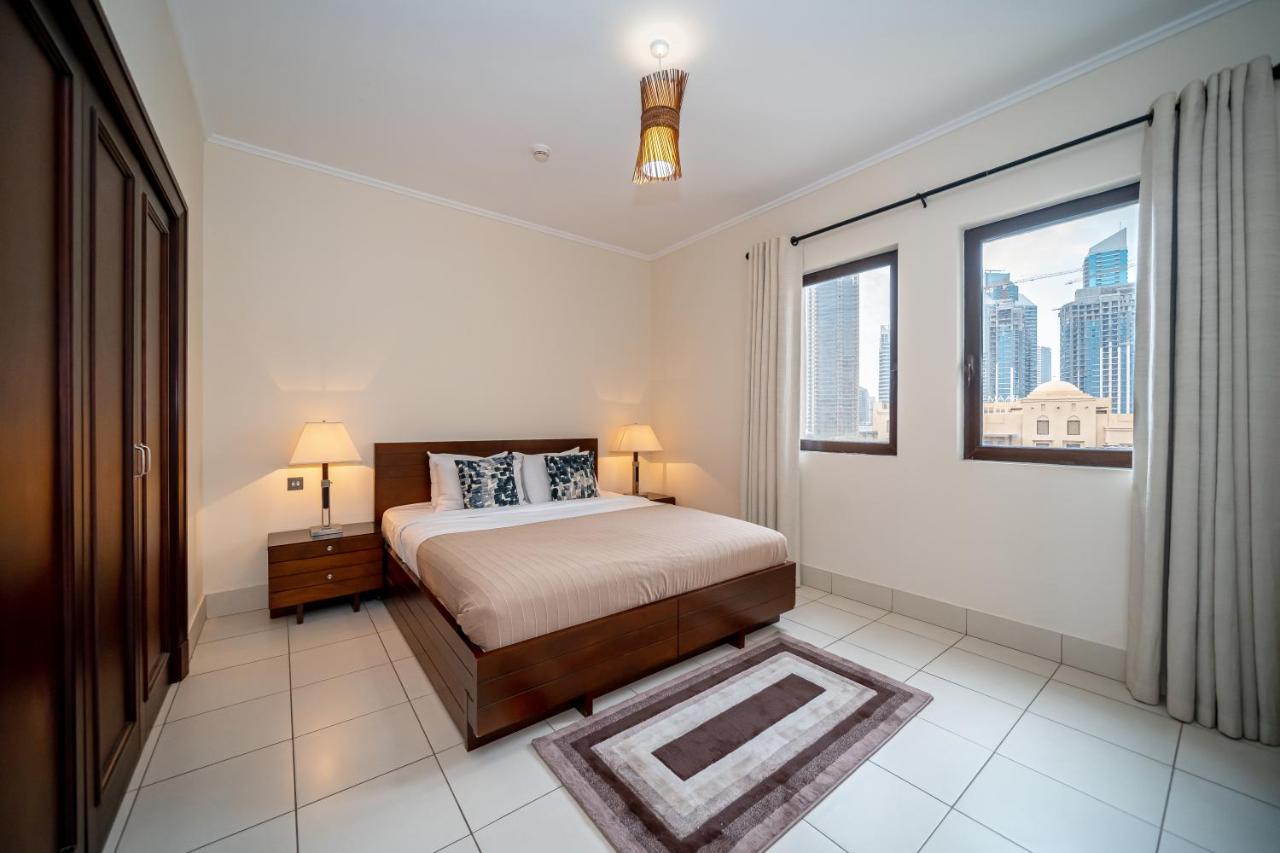 Higuests - Spacious Apt With Private Balcony In Old Town Dubai Esterno foto