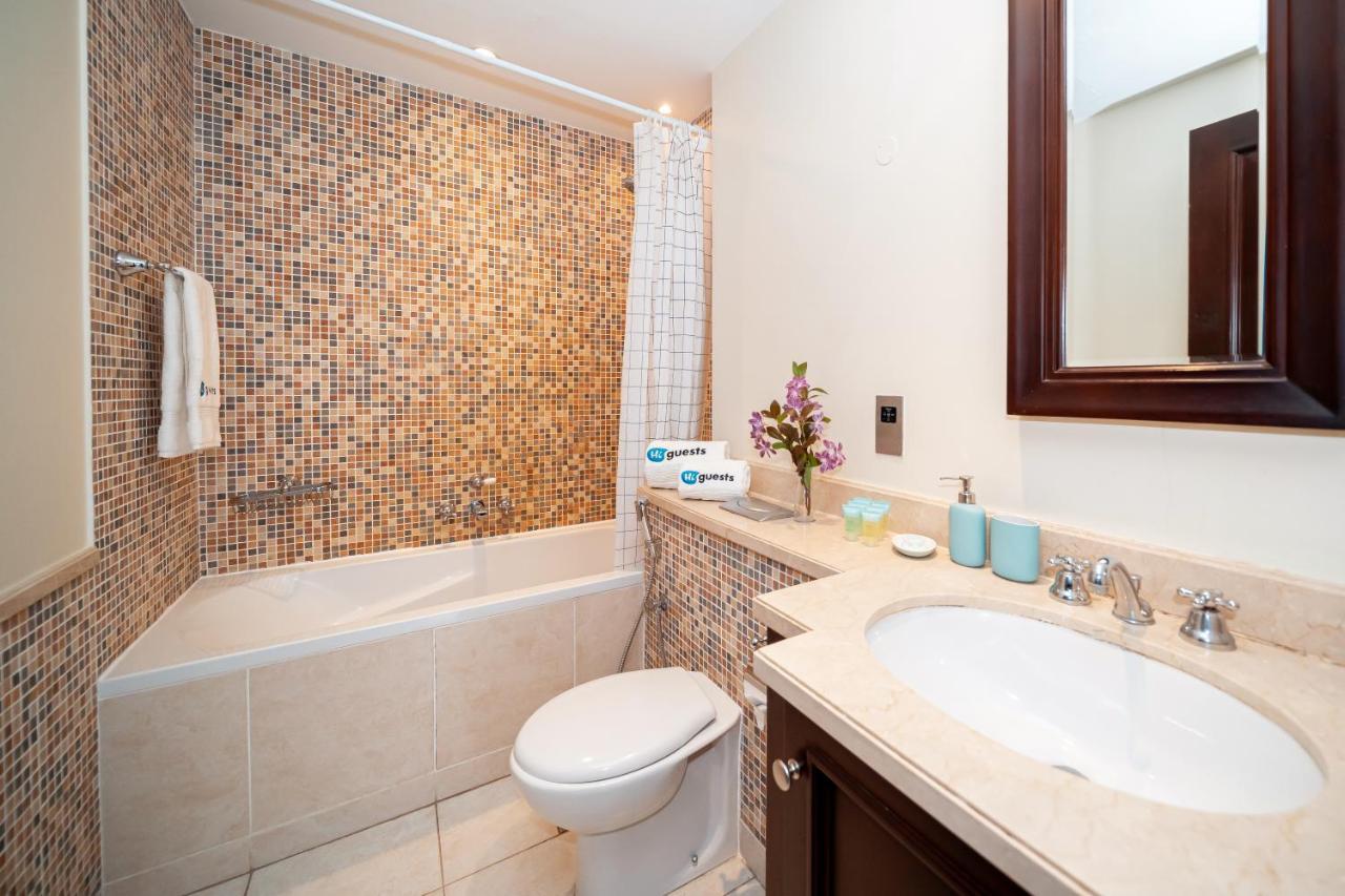 Higuests - Spacious Apt With Private Balcony In Old Town Dubai Esterno foto